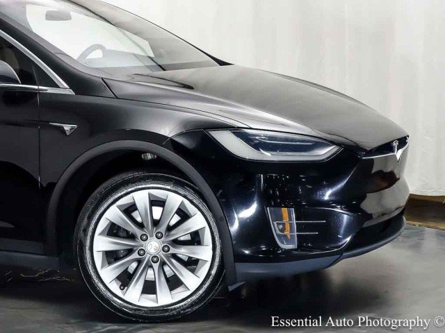 Used 2021 Tesla Model X Long Range AWD/4WD image 3