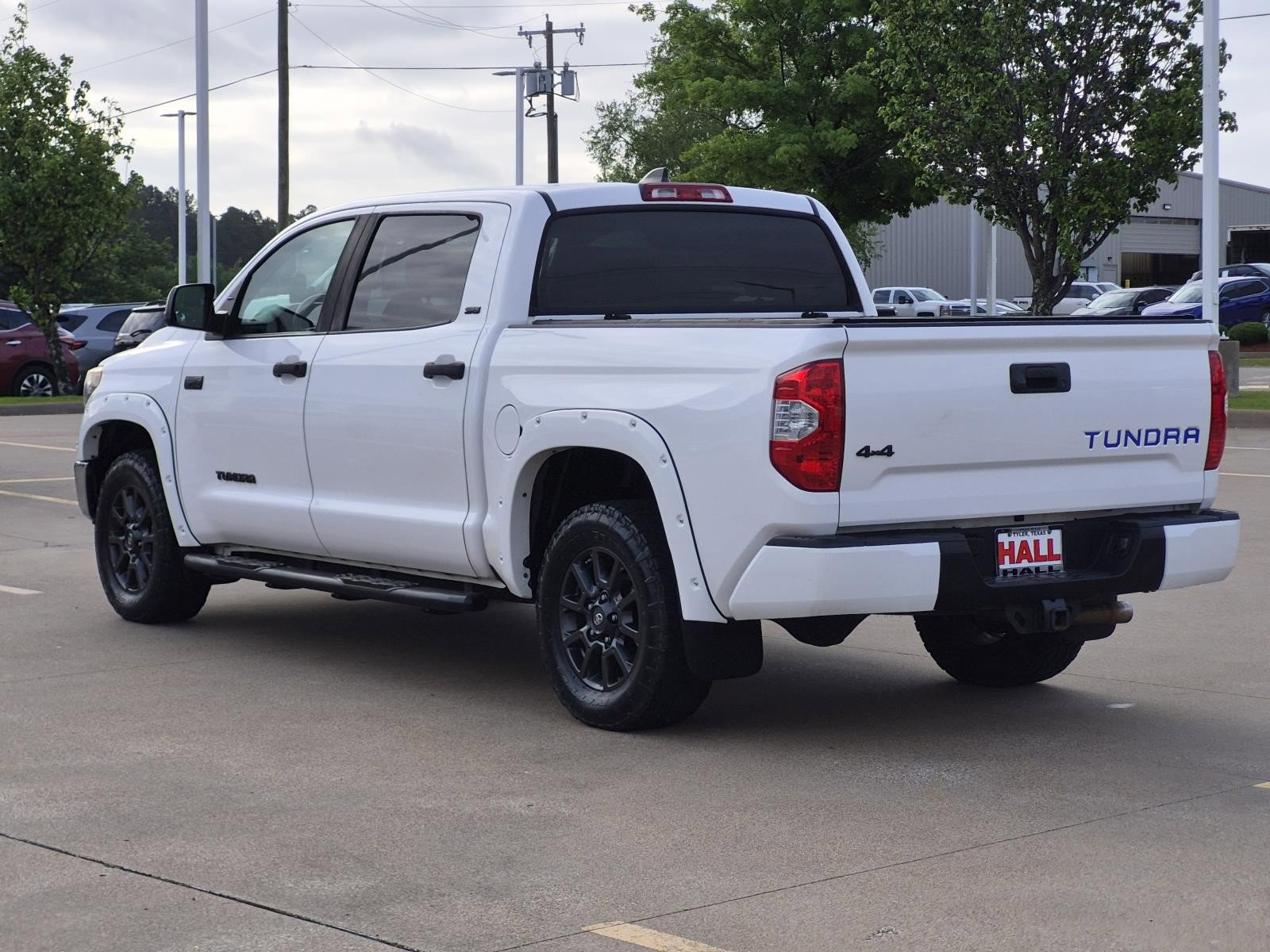 Used 2021 Toyota Tundra SR5 w/ Trail Edition AWD/4WD image 4