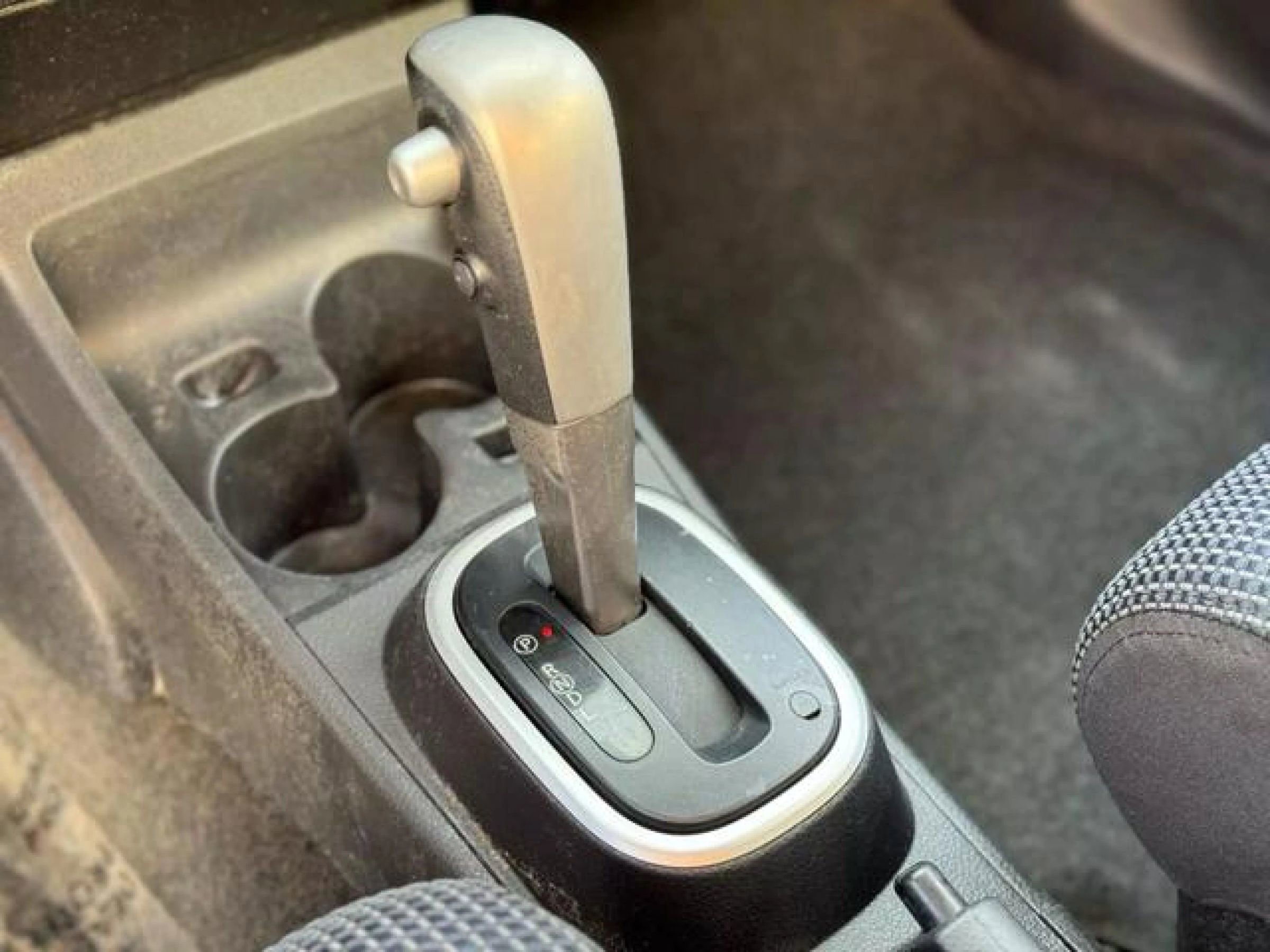 Used 2012 Nissan Versa Hatchback FWD image 30