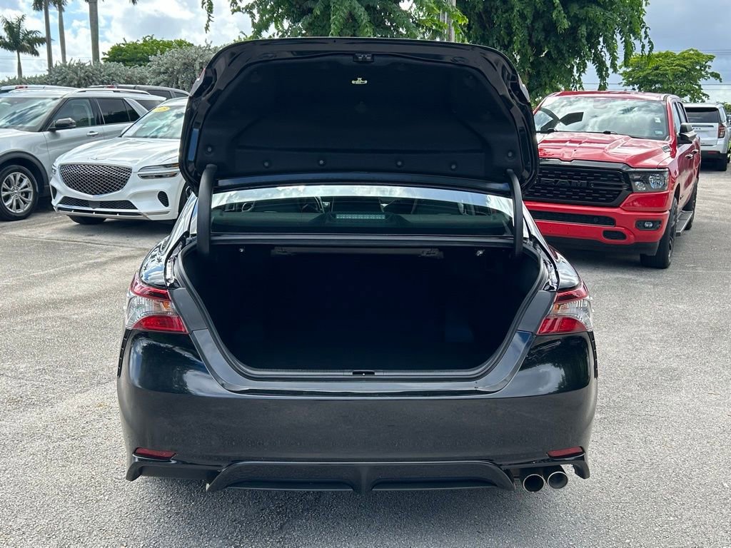 Used 2023 Toyota Camry SE image 39