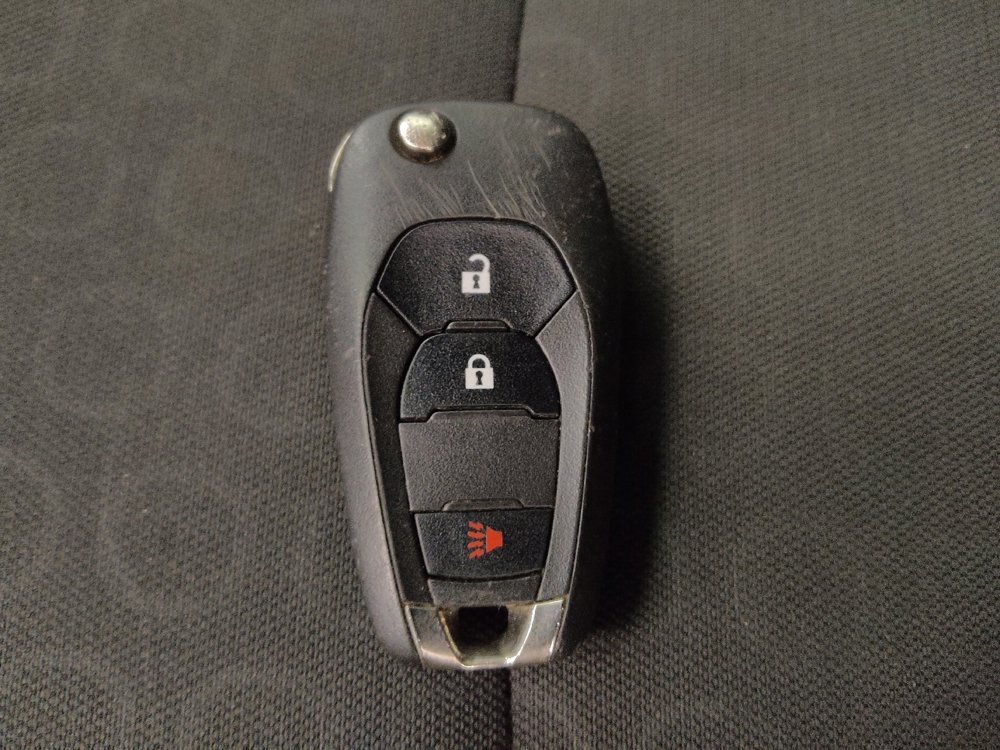 Used 2021 Chevrolet Trax LS w/ Tint and Cruise Package image 32