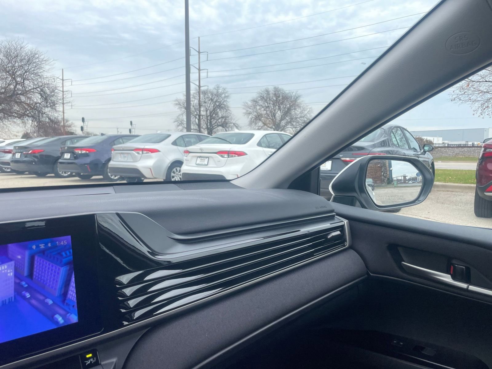 Used 2025 Toyota Camry LE image 35