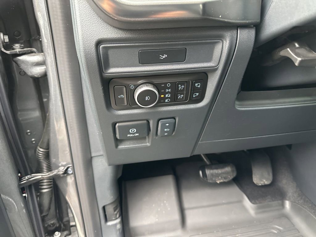New 2026 Ford F150 Lariat w/ Equipment Group 501A Mid image 22