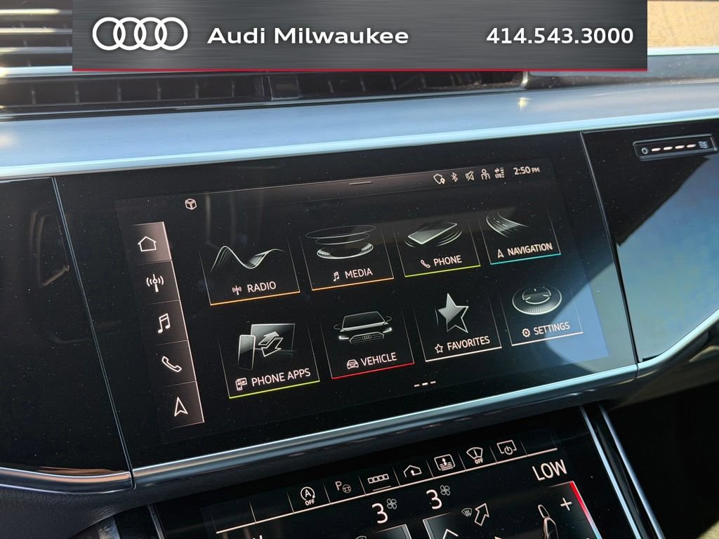 Used 2023 Audi A8 L 3.0T w/ Comfort Plus Package AWD/4WD image 33