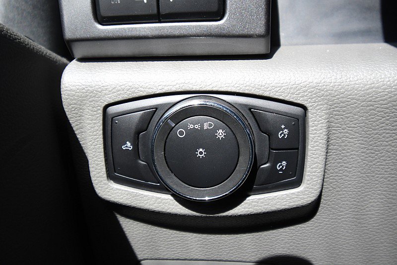 Used 2020 Ford F350 XLT image 12