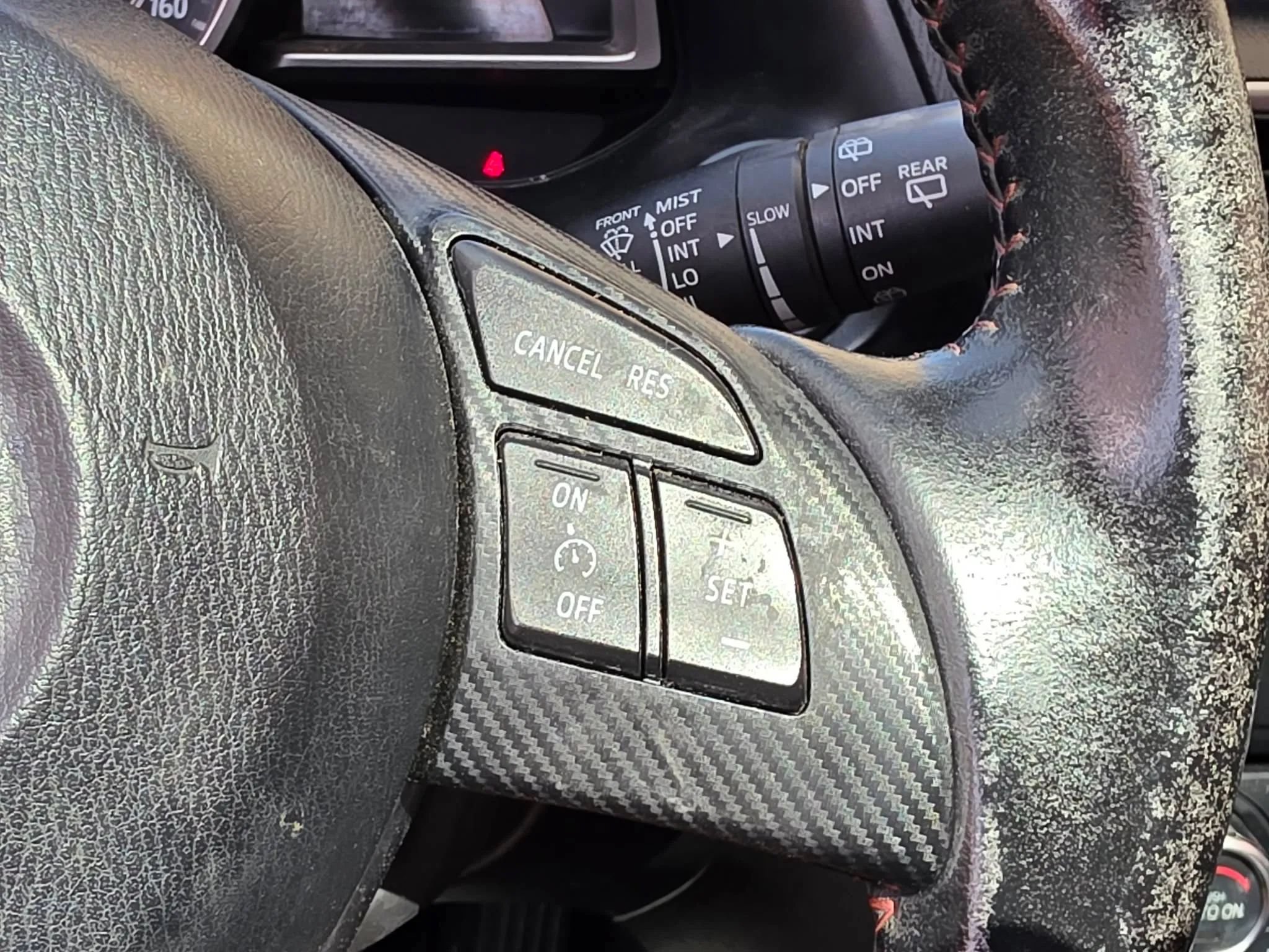 Used 2014 MAZDA MAZDA3 i Touring w/ Technology Package FWD image 19