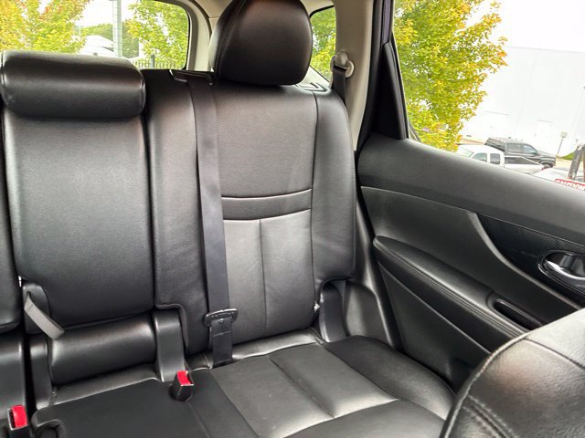 Used 2017 Nissan Rogue SL w/ SL Premium Package AWD/4WD image 19