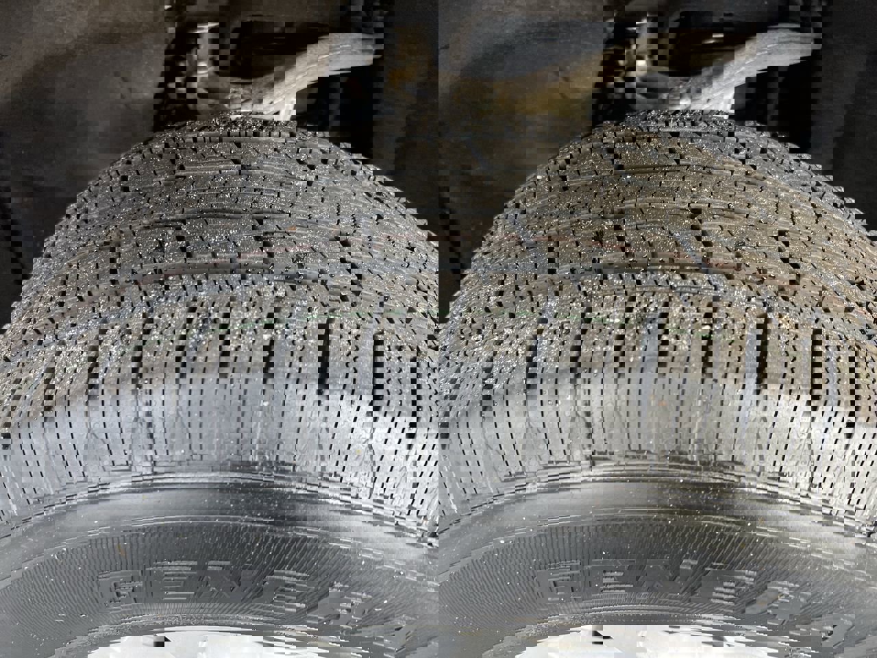 Used 2023 Chevrolet Suburban LS w/ Driver Alert Package image 12