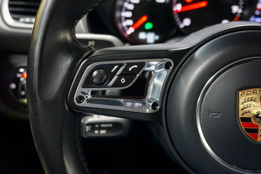 Used 2019 Porsche 718 Cayman RWD image 28