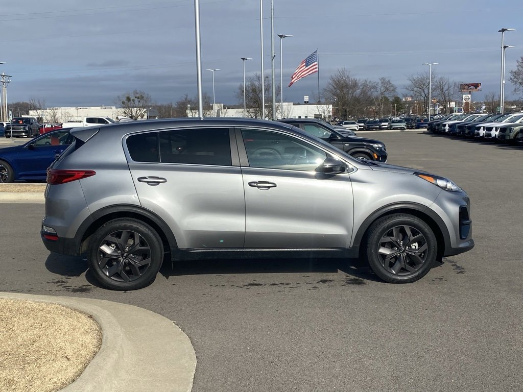 Certified 2022 Kia Sportage LX w/ LX FWD Value Edition Package image 8