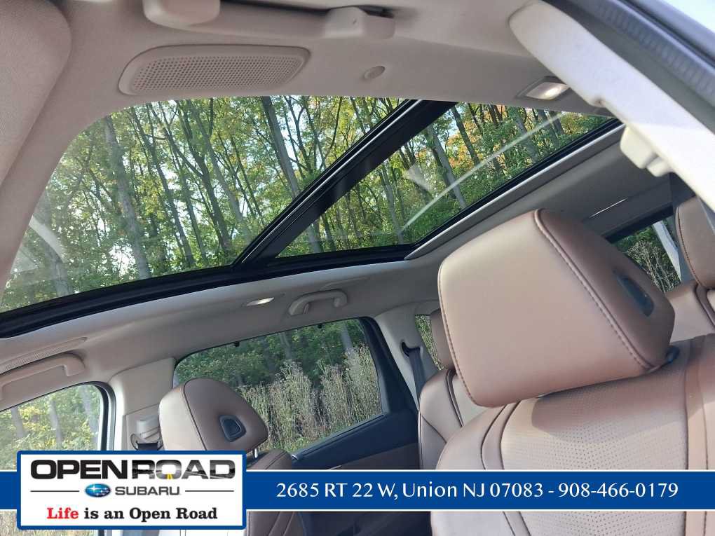Used 2025 Acura MDX w/ Technology Package AWD/4WD image 30