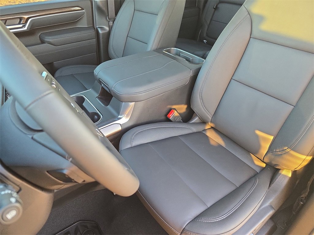 New 2026 Chevrolet Silverado 2500 LT w/ Trail Boss Package image 15