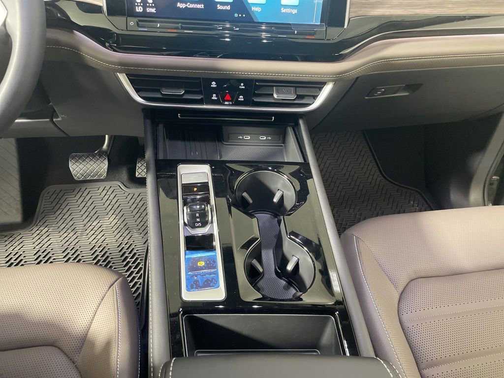 New 2026 Volkswagen Atlas SEL AWD/4WD image 17