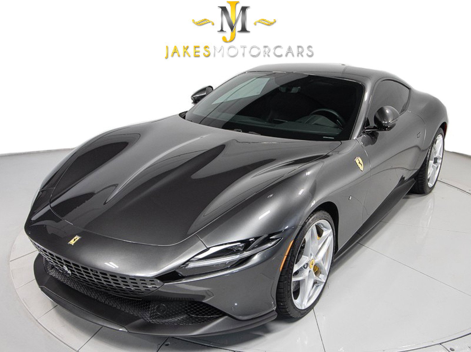 Used 2021 Ferrari Roma RWD image 18