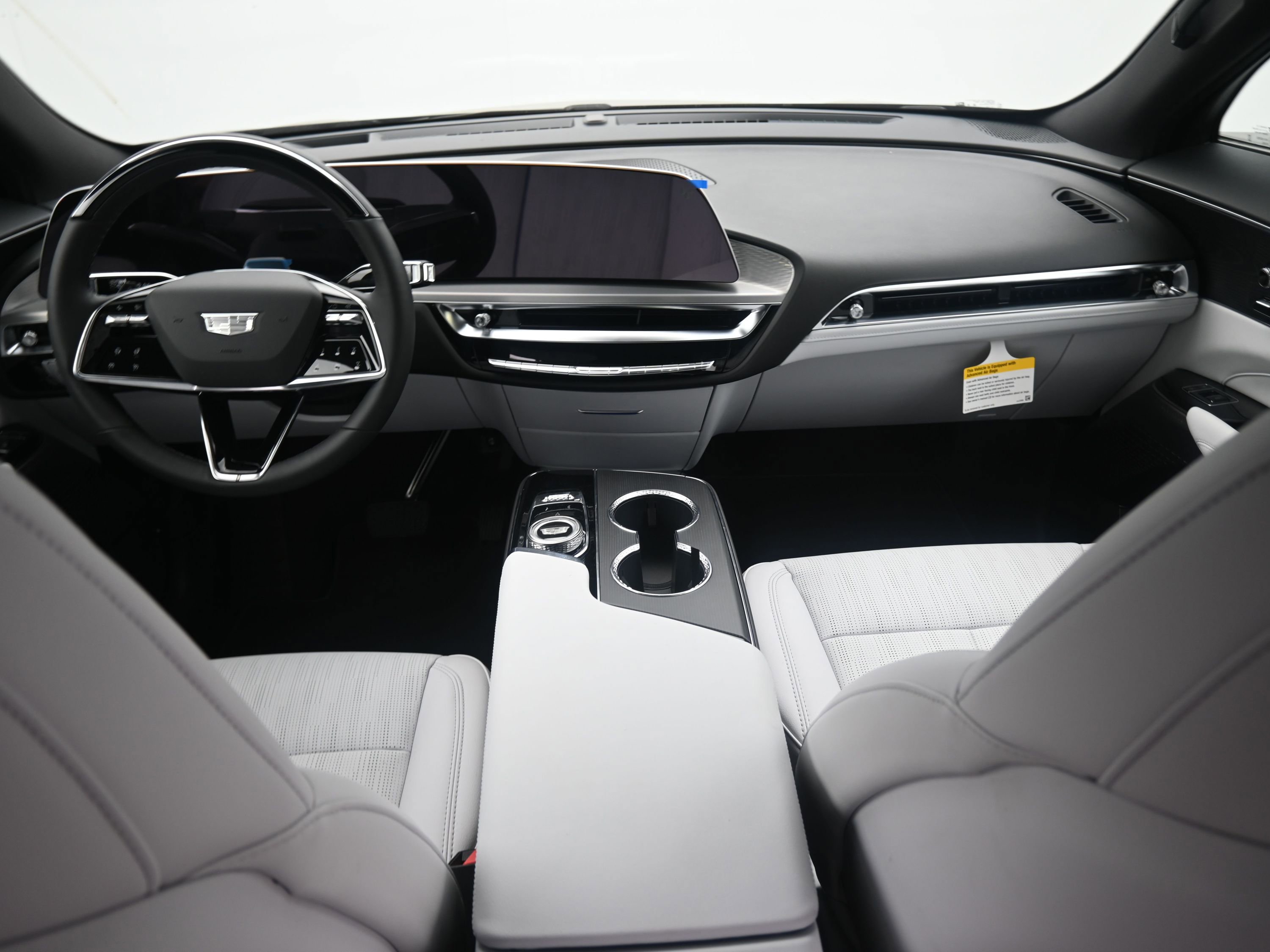 New 2026 Cadillac Lyriq Luxury image 9