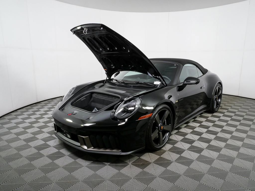 New 2026 Porsche 911 GTS image 33