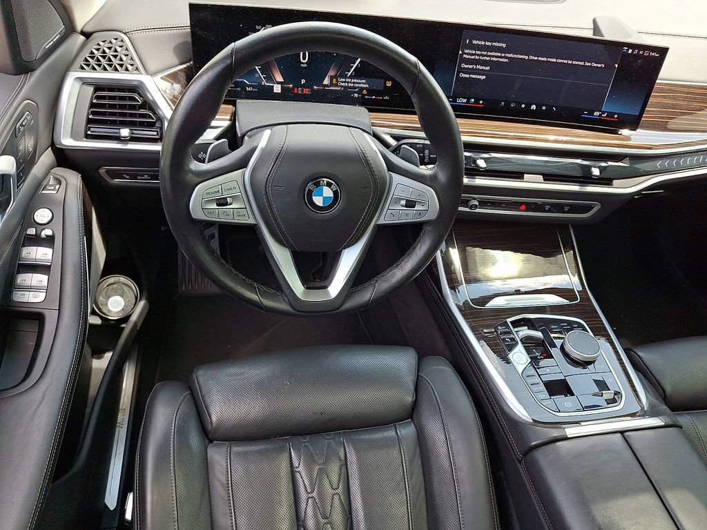 Used 2026 BMW X7 xDrive40i AWD/4WD image 12
