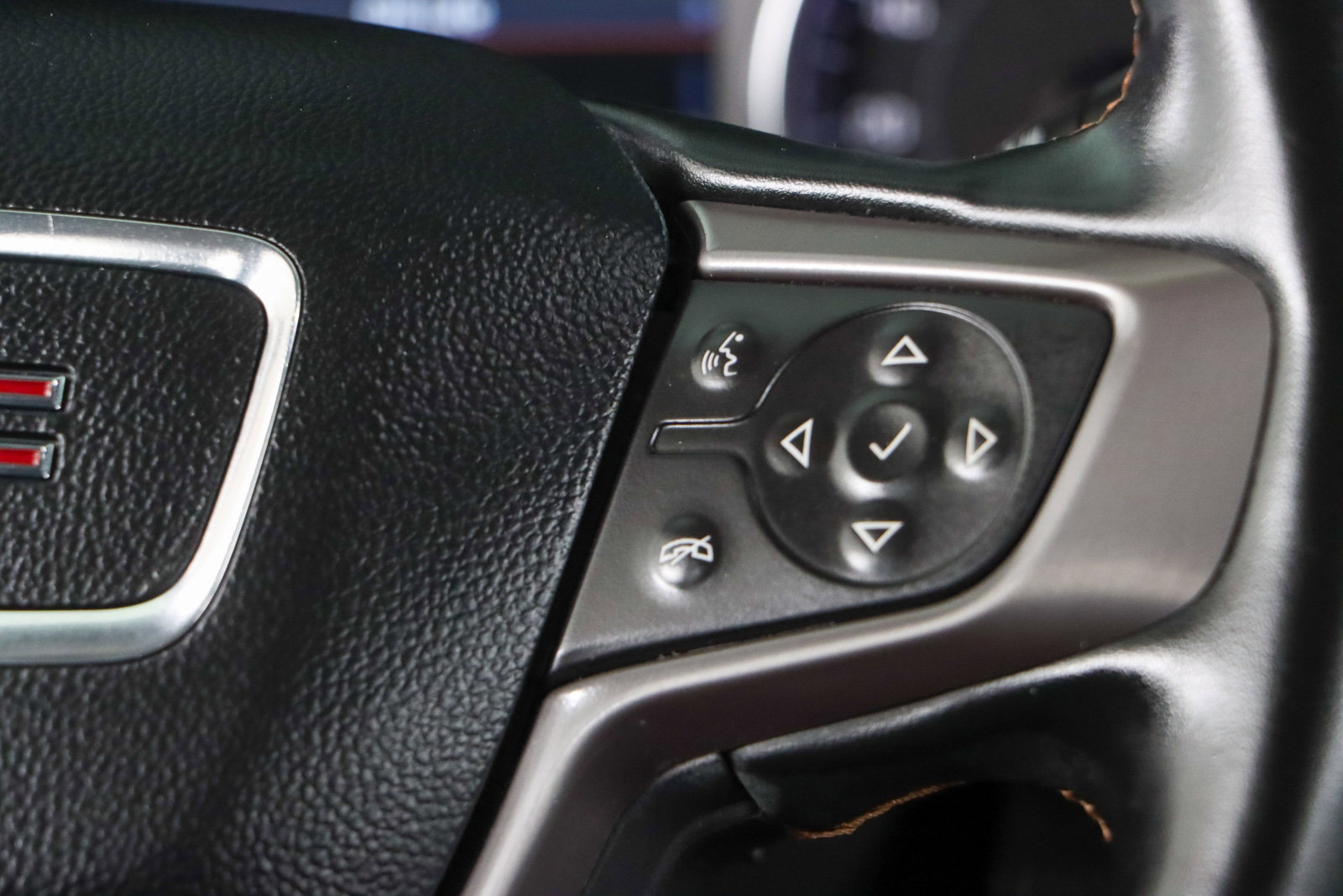 Used 2023 GMC Terrain AT4 image 14