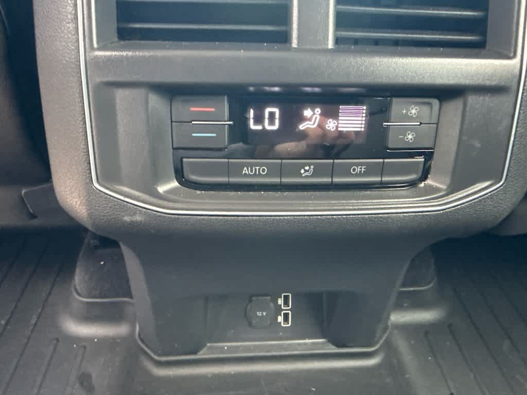 Used 2018 Volkswagen Atlas SE FWD image 18