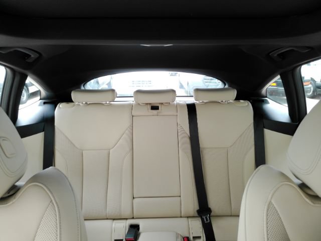 Used 2023 BMW i4 eDrive40 w/ Premium Package RWD image 37