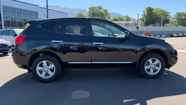 Used 2013 Nissan Rogue S w/ Special Edition Pkg AWD/4WD image 2