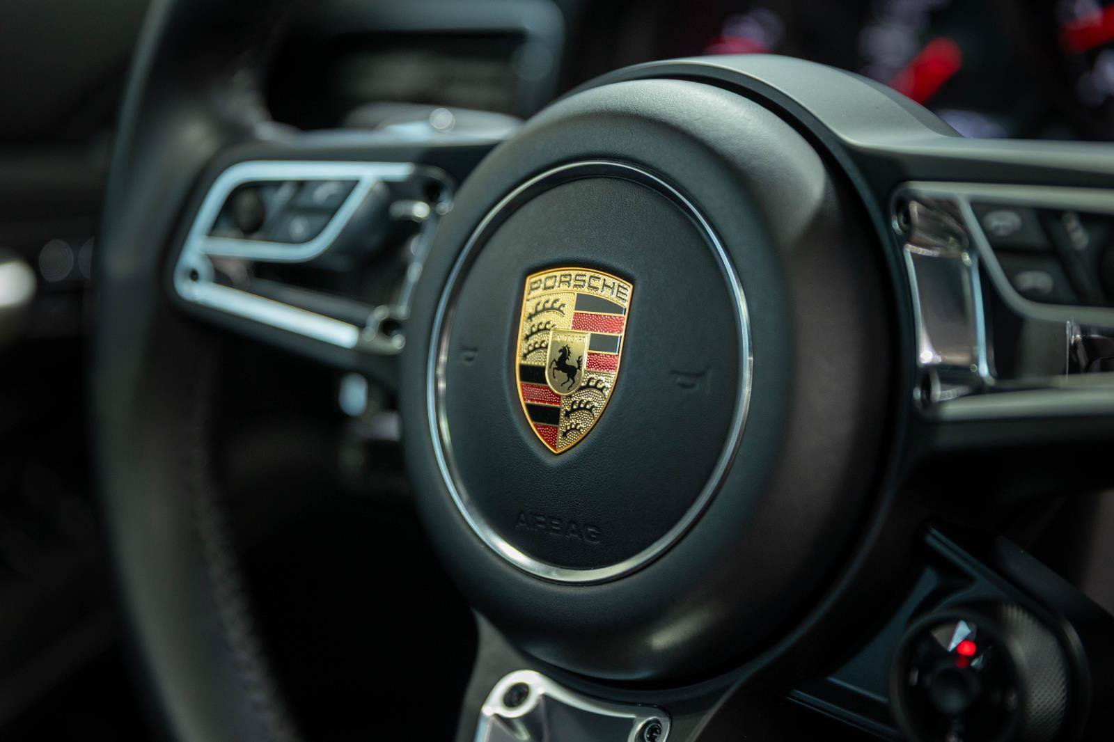 Used 2019 Porsche 911 Carrera GTS RWD image 94