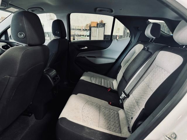 Used 2023 Chevrolet Equinox LT w/ Driver Convenience Package AWD/4WD image 19
