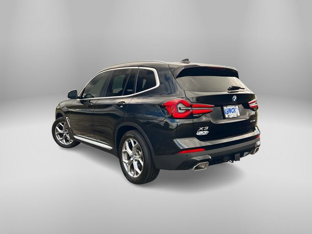 Used 2023 BMW X3 xDrive30i w/ Premium Package image 2