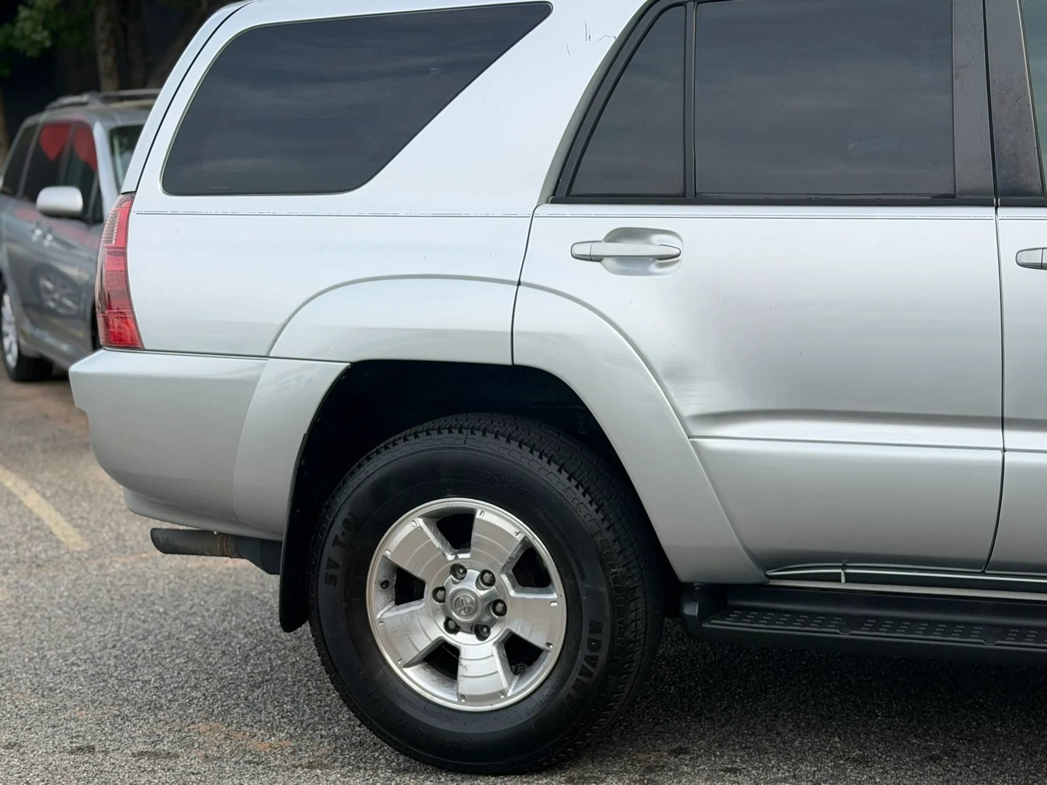 Used 2004 Toyota 4Runner Sport RWD image 8