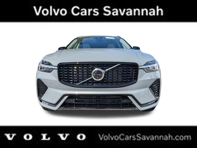 New 2025 Volvo XC60 B5 Ultra w/ Protection Package Premier image 11