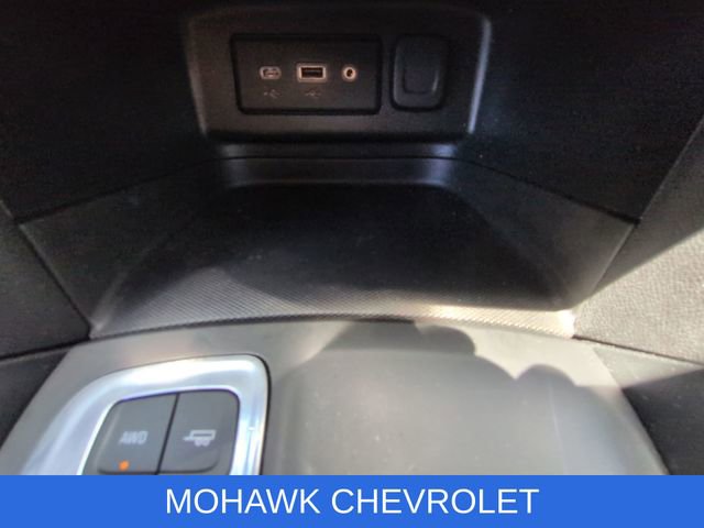 Used 2019 Chevrolet Equinox LT AWD/4WD image 35