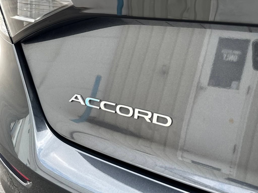 Used 2025 Honda Accord LX image 9