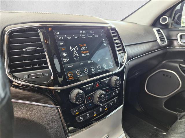 Used 2020 Jeep Grand Cherokee Summit w/ Platinum Series Group AWD/4WD image 12