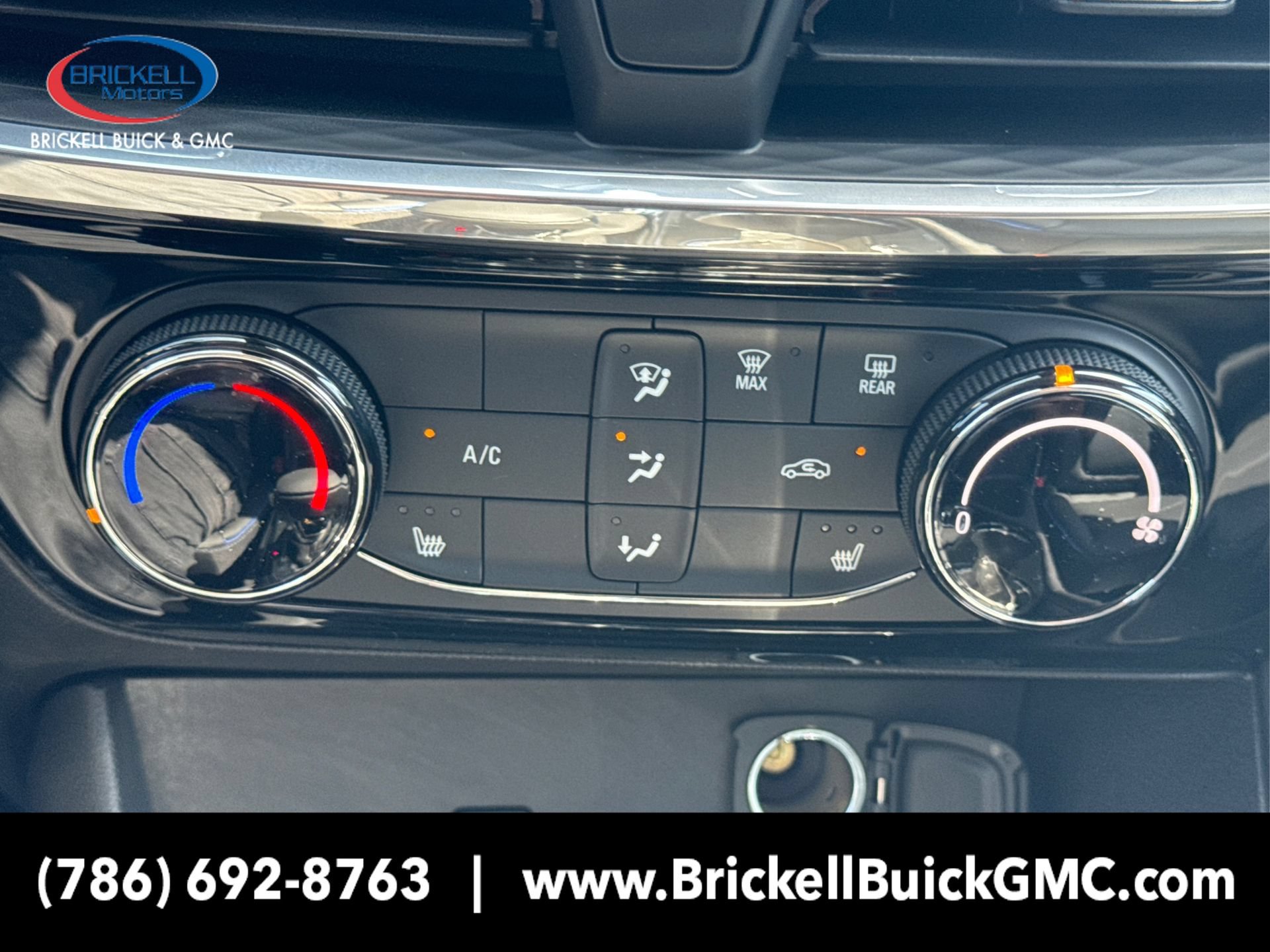 New 2026 Buick Encore GX Sport Touring w/ Advanced Technology Package FWD image 28