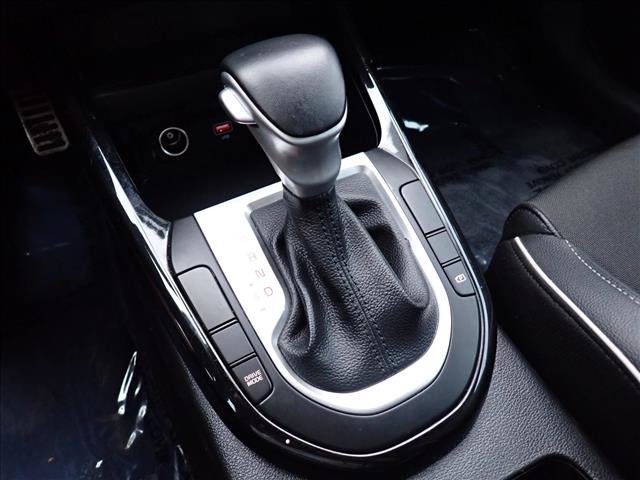 Used 2024 Kia Forte GT-Line FWD image 11