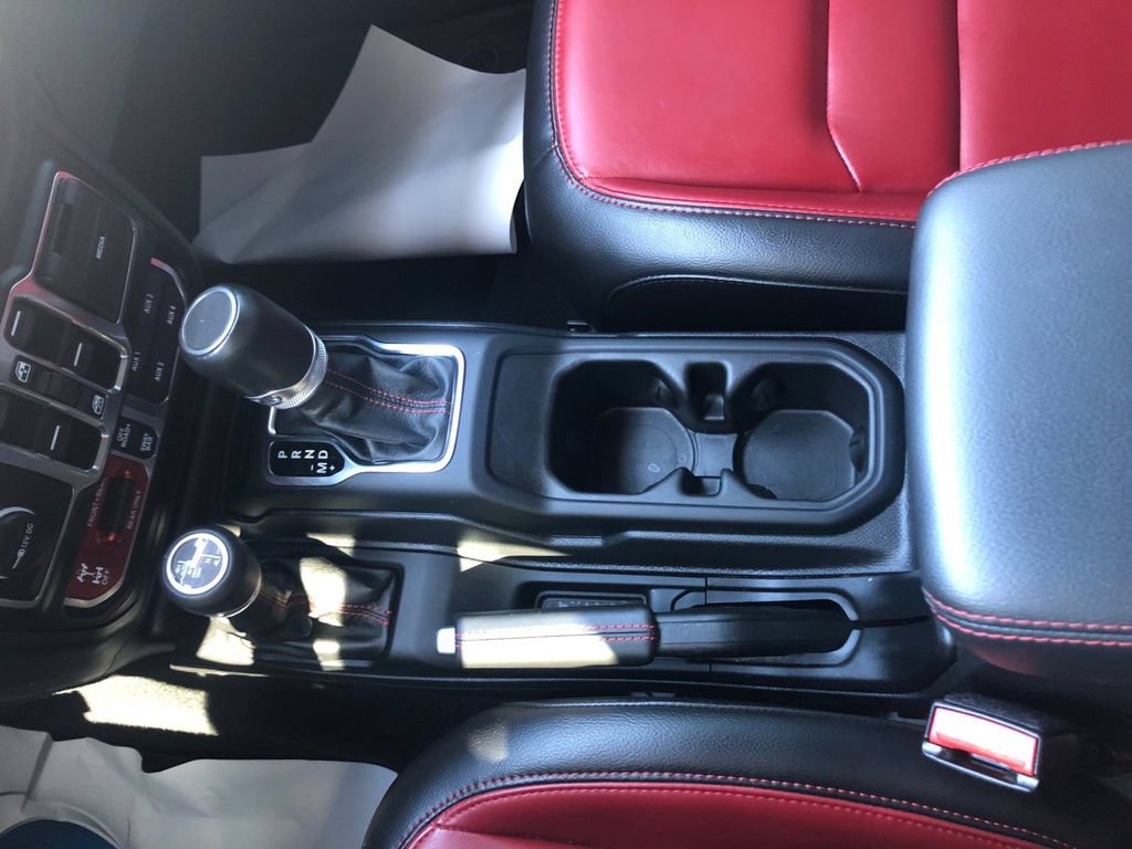 Used 2023 Jeep Wrangler Unlimited Rubicon 392 AWD/4WD image 11