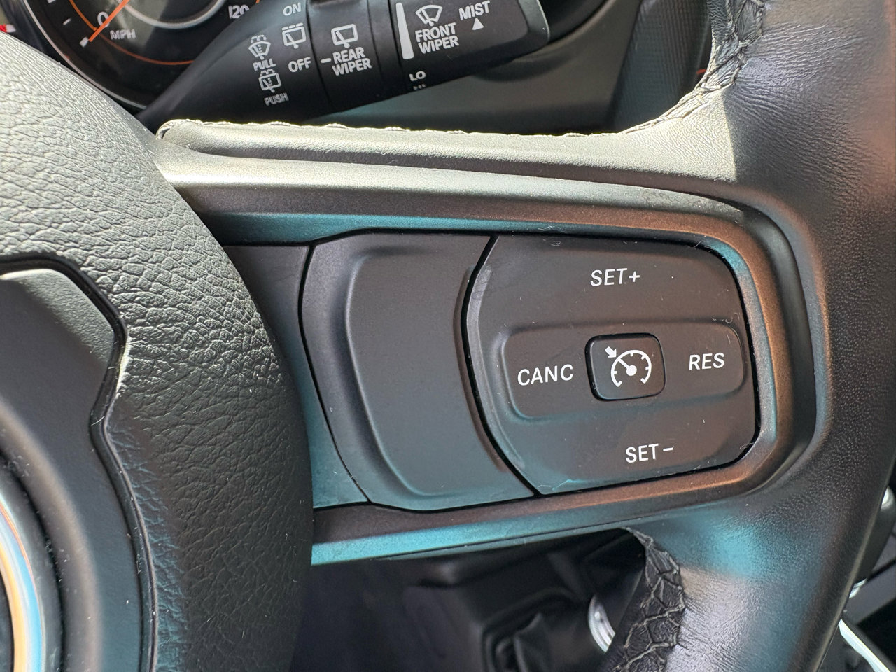 Used 2022 Jeep Wrangler Sport image 13