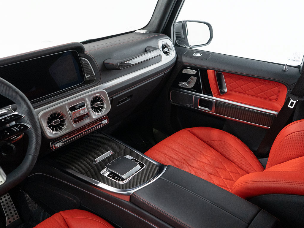Used 2025 Mercedes-Benz G 63 AMG 4MATIC image 29