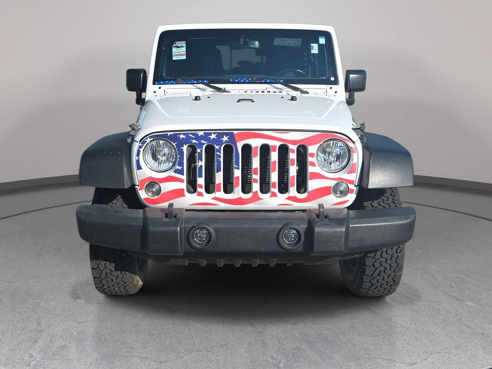 Used 2017 Jeep Wrangler Unlimited Rubicon w/ Connectivity Group AWD/4WD image 2