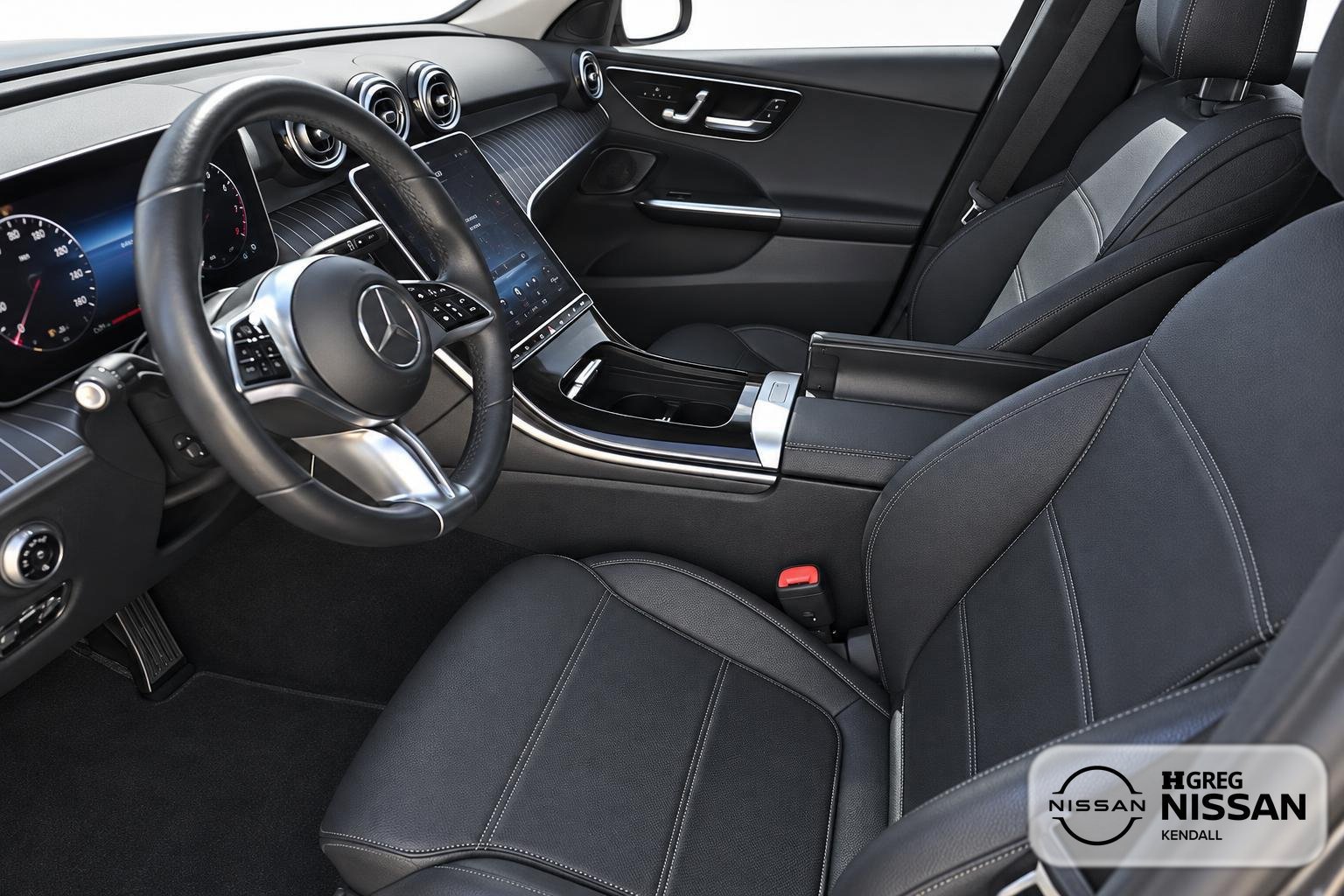 Used 2023 Mercedes-Benz C 300 Sedan w/ Exclusive Trim Package image 7