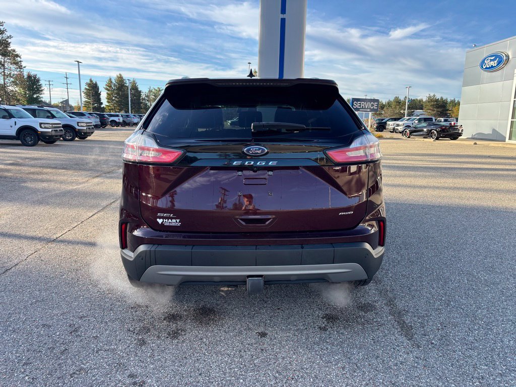 Used 2022 Ford Edge SEL w/ Convenience Package AWD/4WD image 4