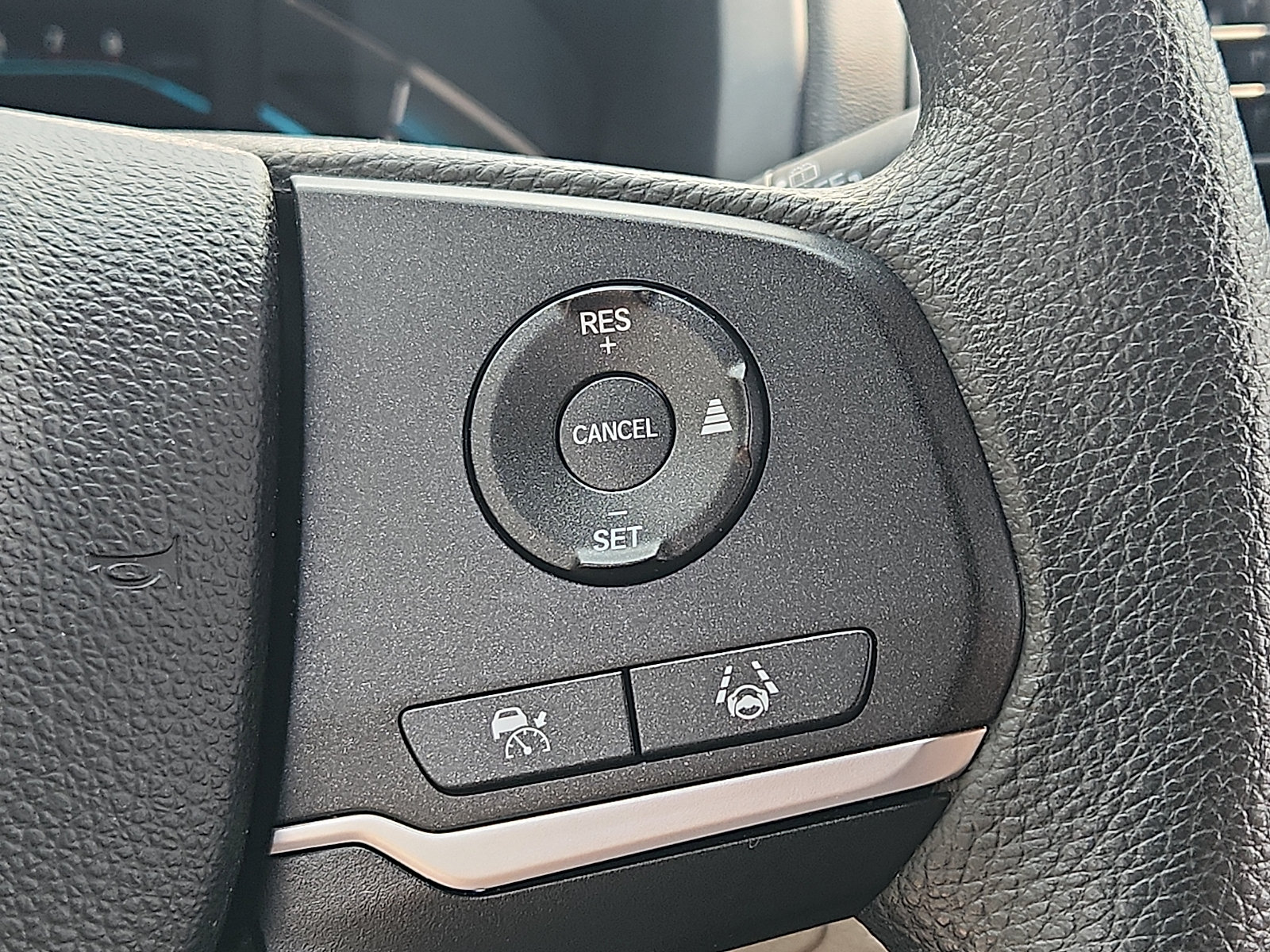 Used 2023 Honda Odyssey EX image 21