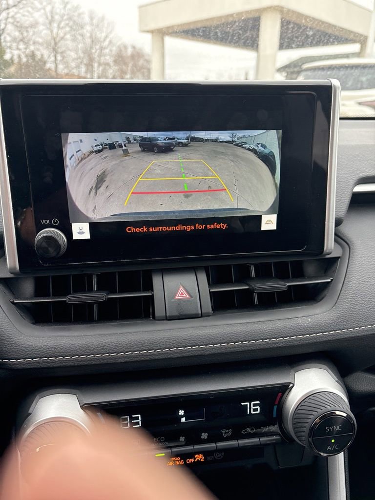 Used 2025 Toyota RAV4 XLE image 23