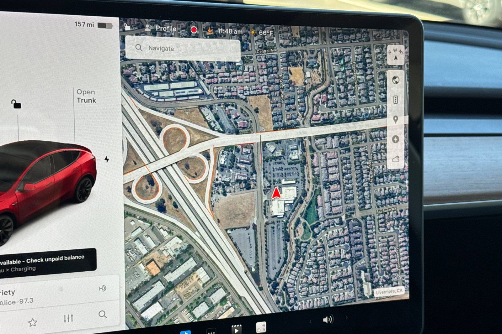 Used 2022 Tesla Model Y Long Range AWD/4WD image 42