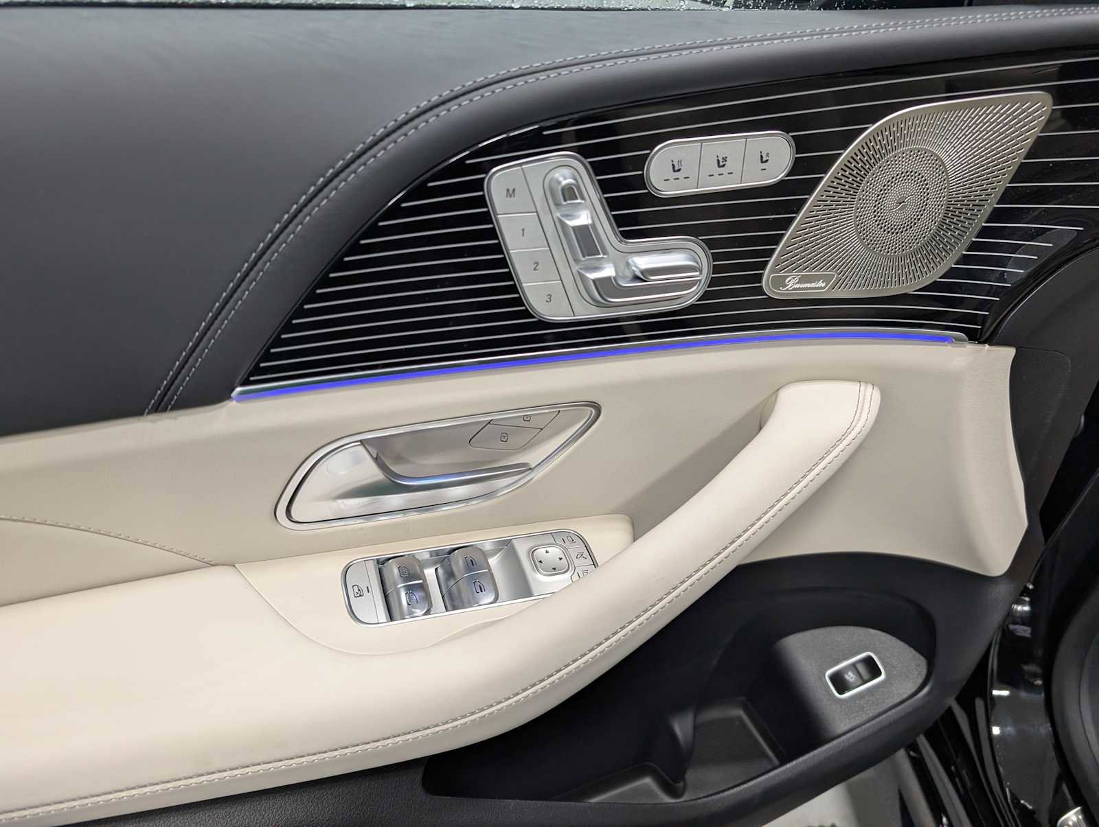 New 2026 Mercedes-Benz GLE 53 AMG 4MATIC image 33