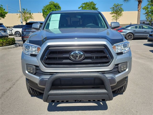 Used 2022 Toyota Tacoma SR image 2