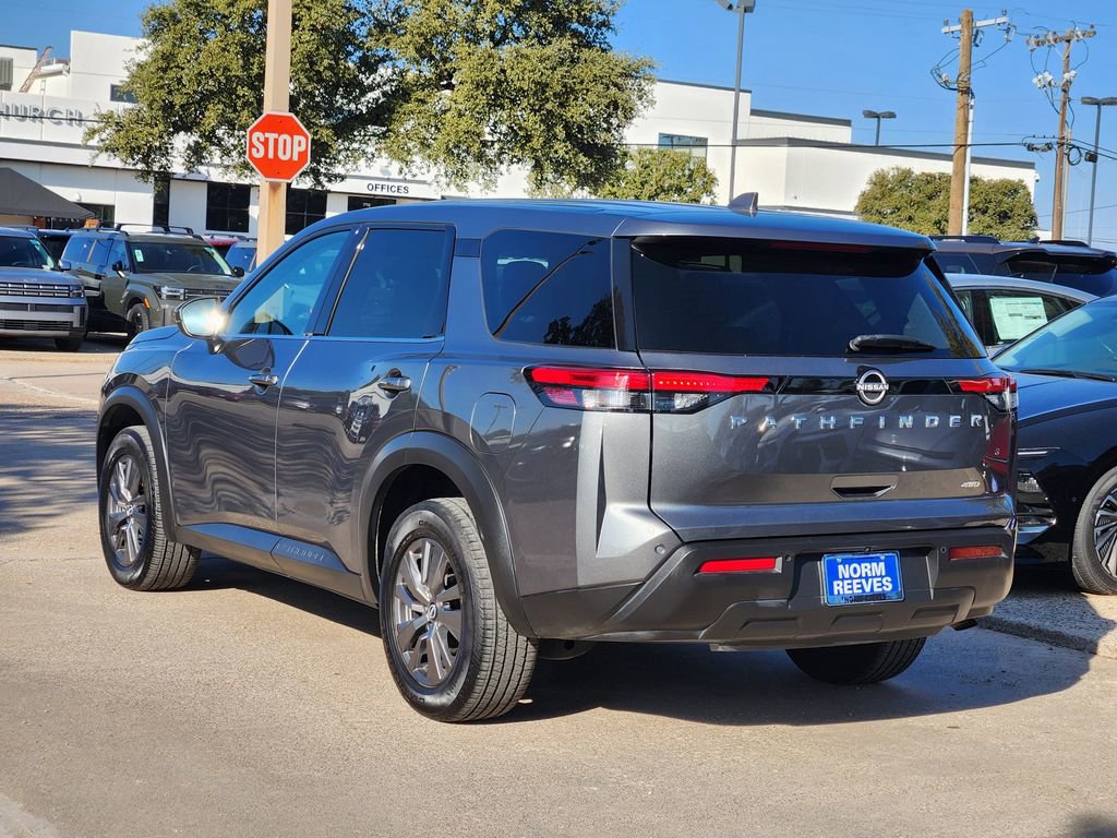 Used 2022 Nissan Pathfinder S w/ Cargo Package image 7