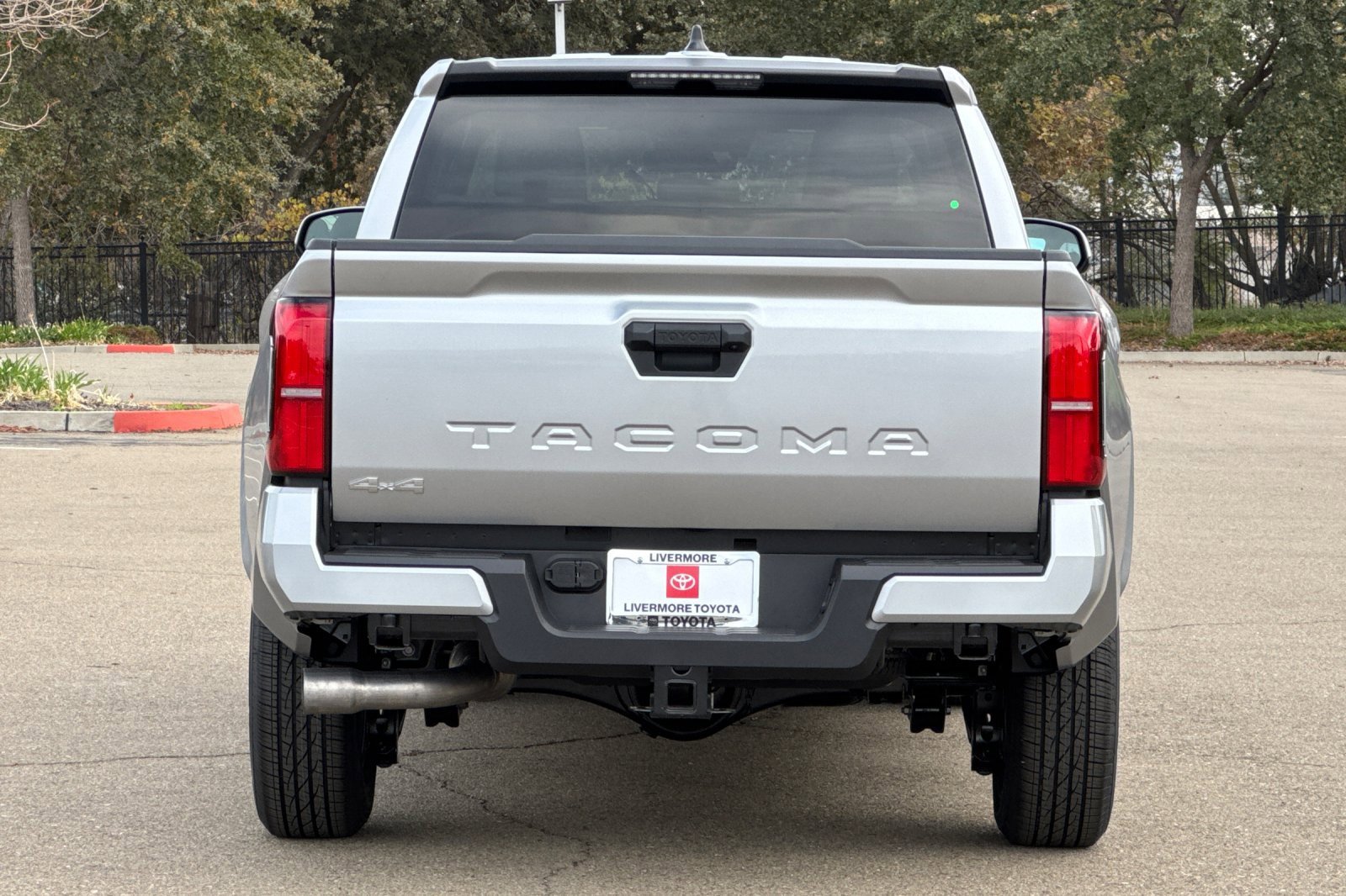 New 2025 Toyota Tacoma SR5 image 5