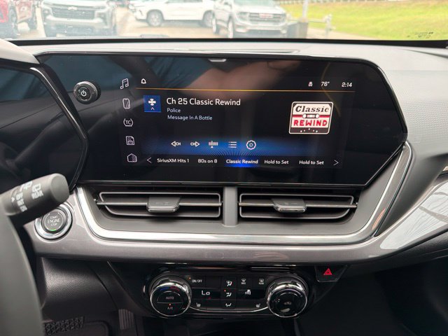 New 2026 Chevrolet Trax ACTIV w/ Driver Confidence Package FWD image 14