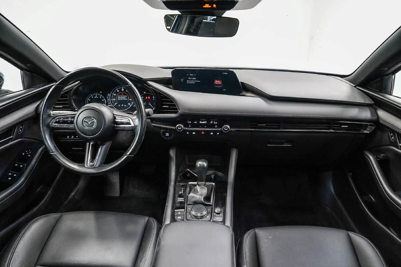 Used 2022 MAZDA MAZDA3 s FWD image 12